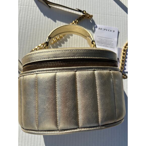 Coach | Gold Trail Crossbody Bag with Quilting - Picture 4 of 16